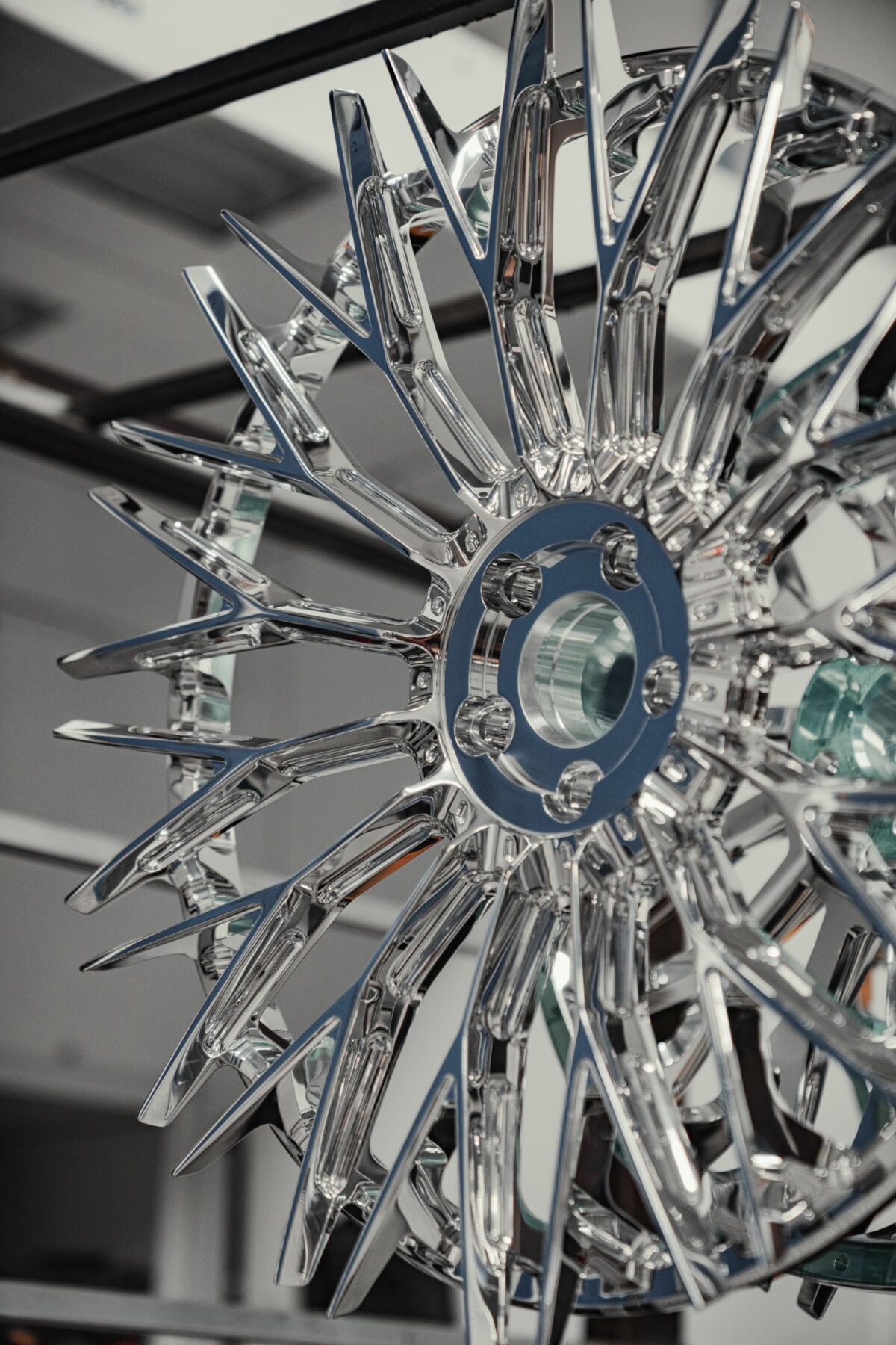 Produkcja felg AL13 Wheels – Ręczne przygotowanie