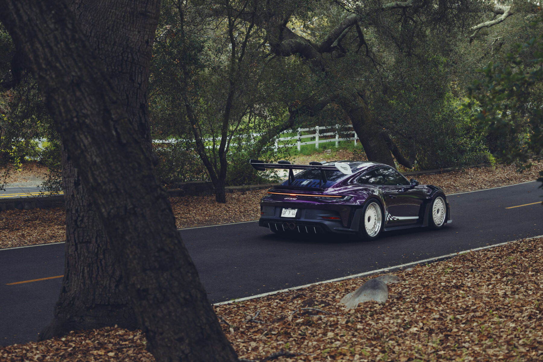 Porsche 911 992 GT3RS na felgach AL13 Wheels C020 | C020FC