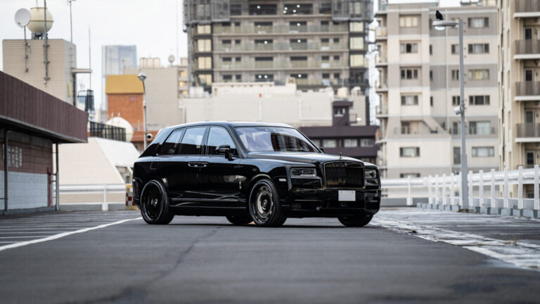 Rolls Royce Cullinan – AL13 C009-109R