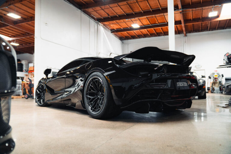 Mclaren 720S – AL13 CF-R80