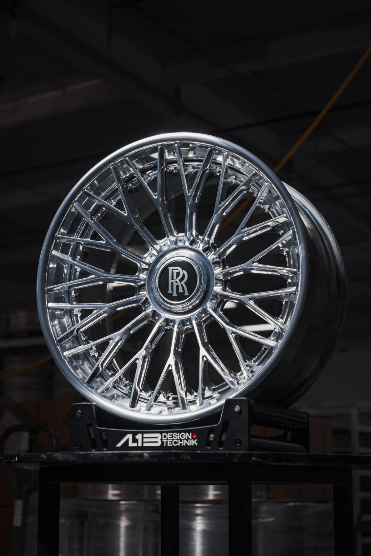Felga AL13 Wheels R100