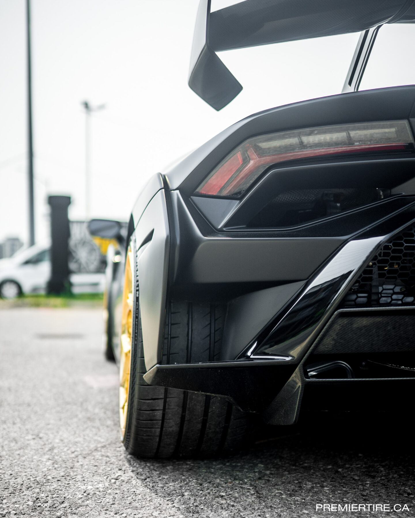 Lamborghini Huracan STO na felgach AL13 Wheels R110