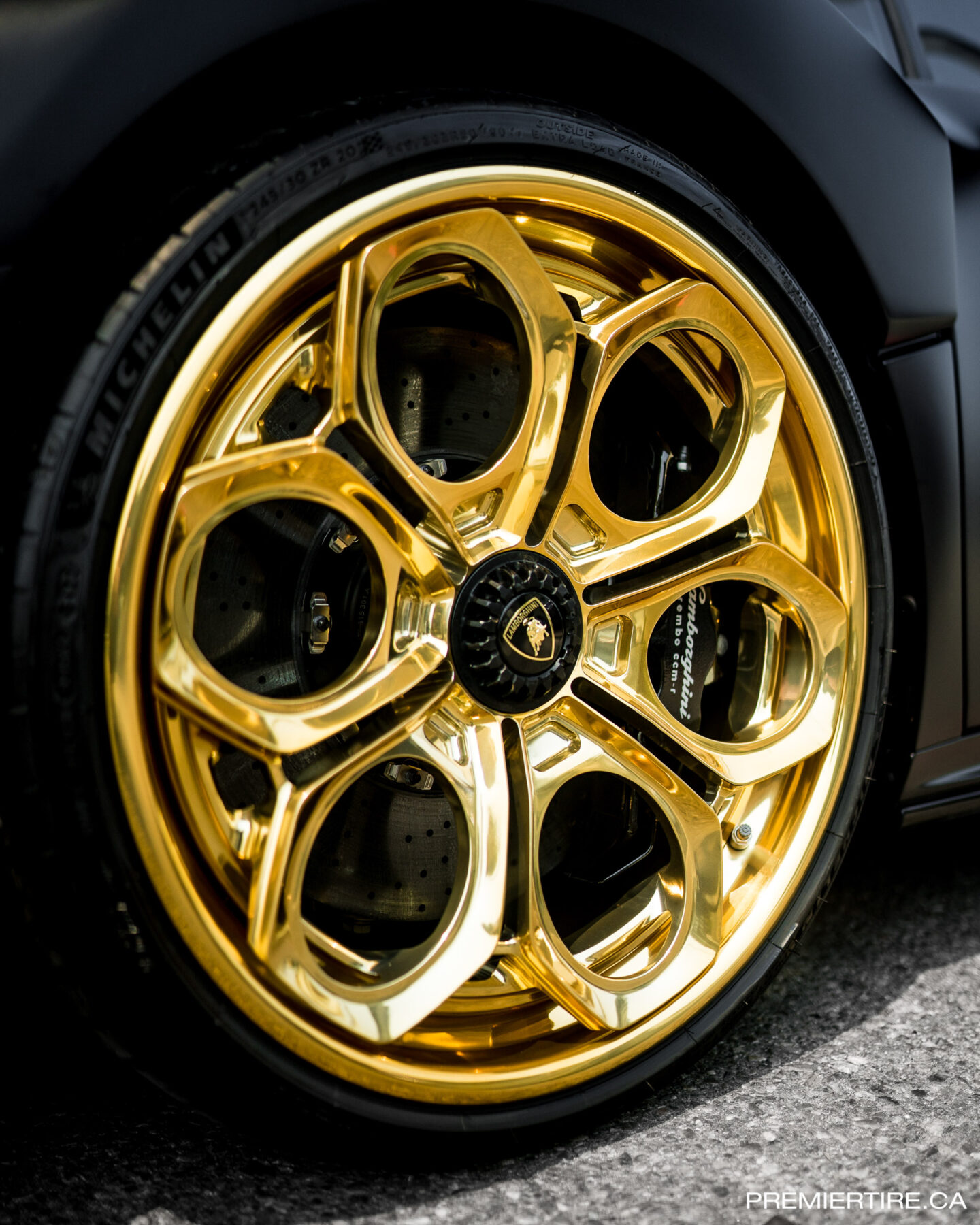 Lamborghini Huracan STO na felgach AL13 Wheels R110