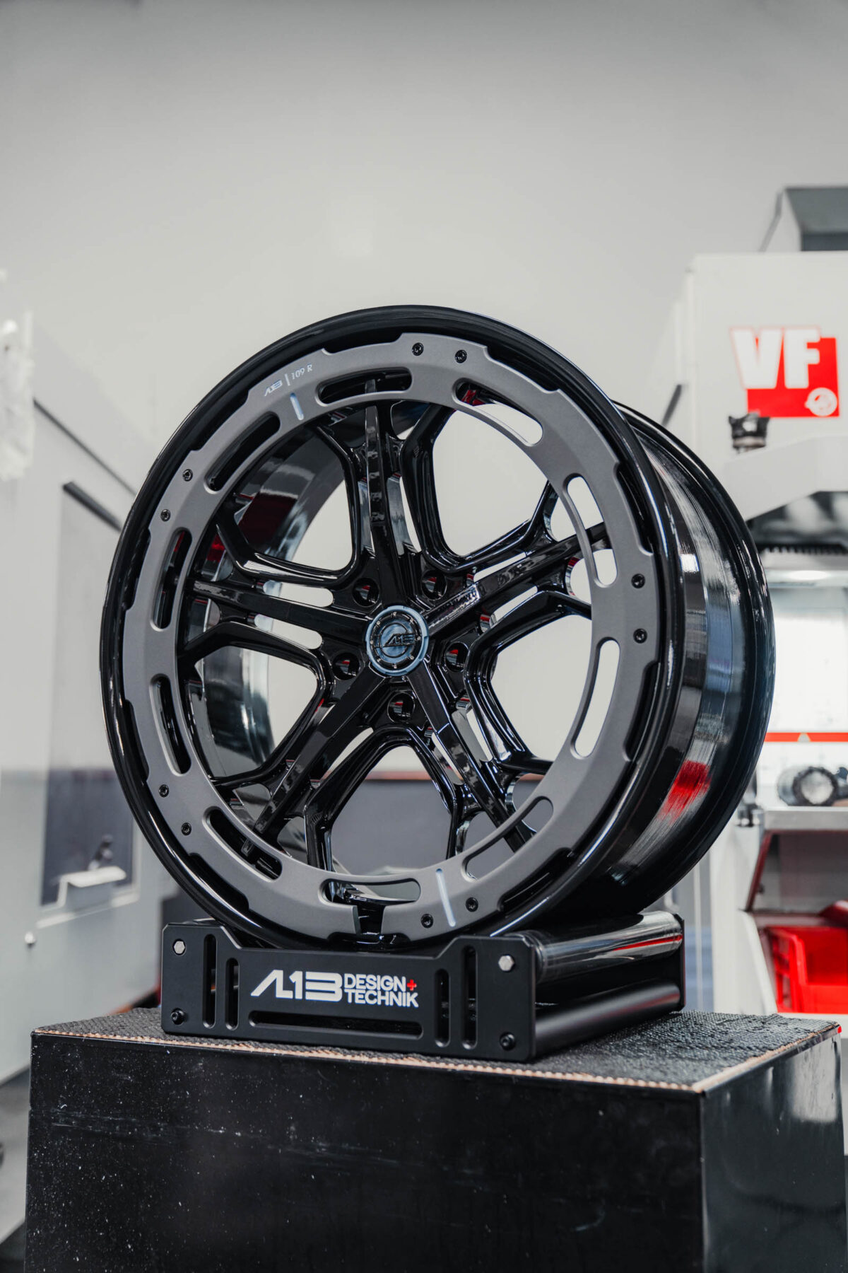 Felga AL13 Wheels R140-109R