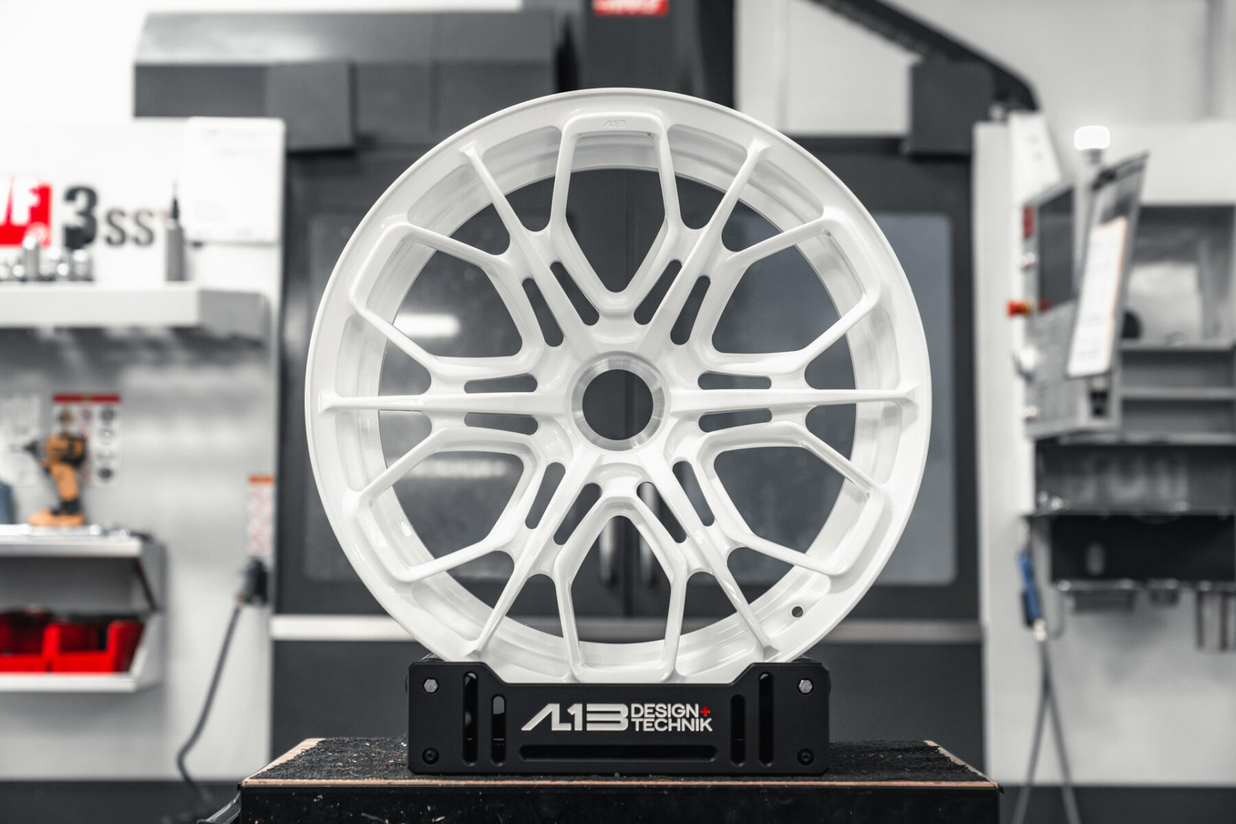 Felga AL13 Wheels R140