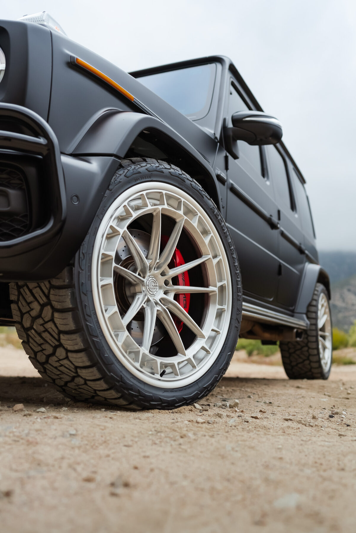 Mercedes Benz G63 AMG na felgach AL13 Wheels A010-R