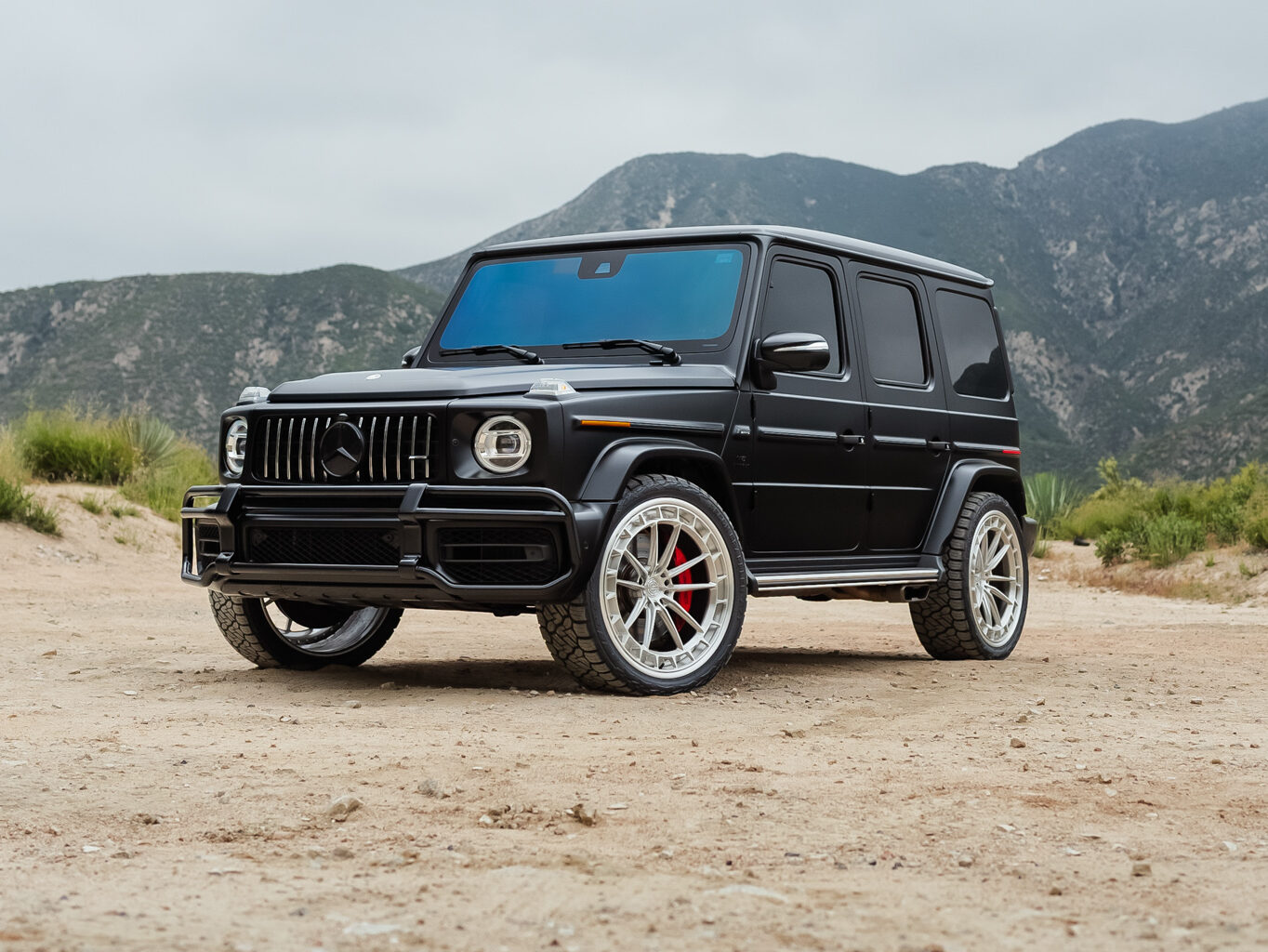 Mercedes Benz G63 AMG na felgach AL13 Wheels A010-R