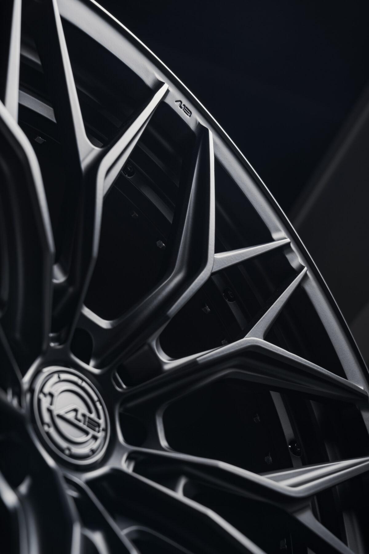 Felga AL13 Wheels R80