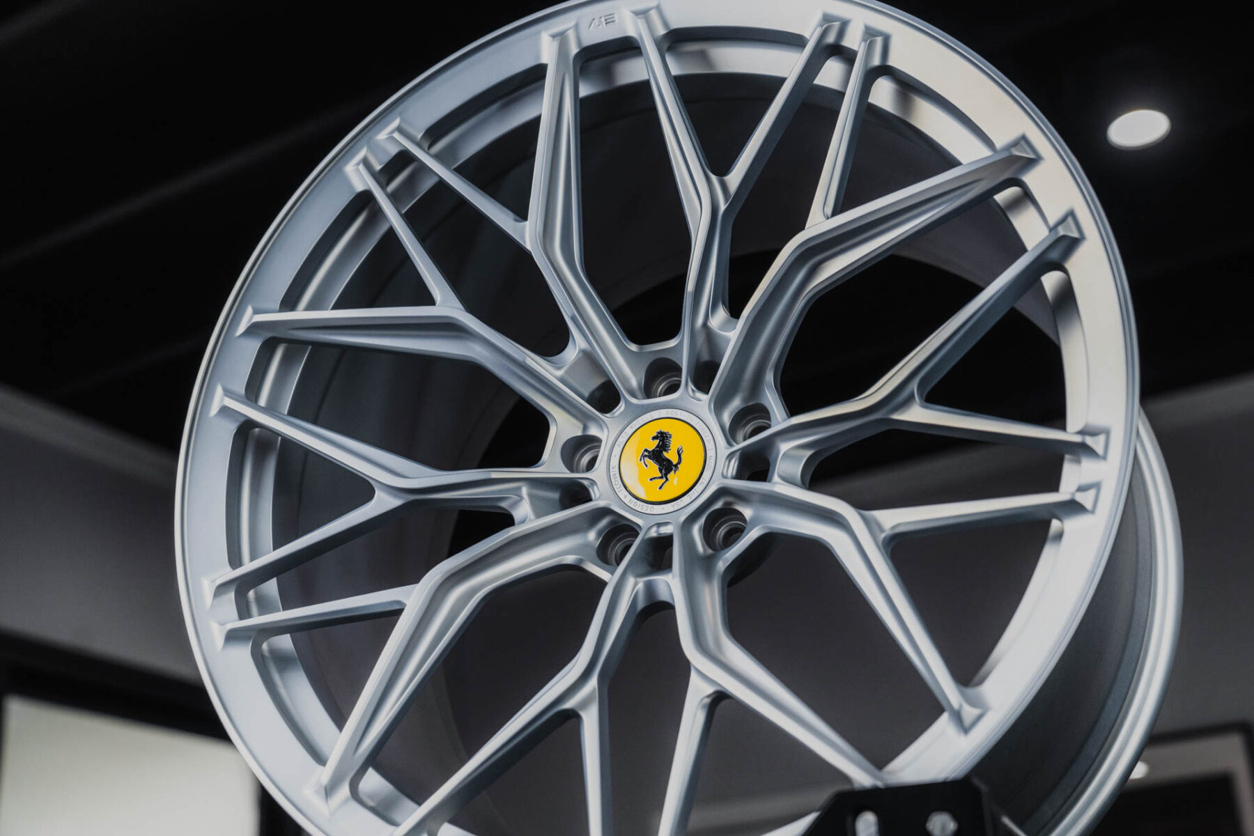 Felga AL13 Wheels R80