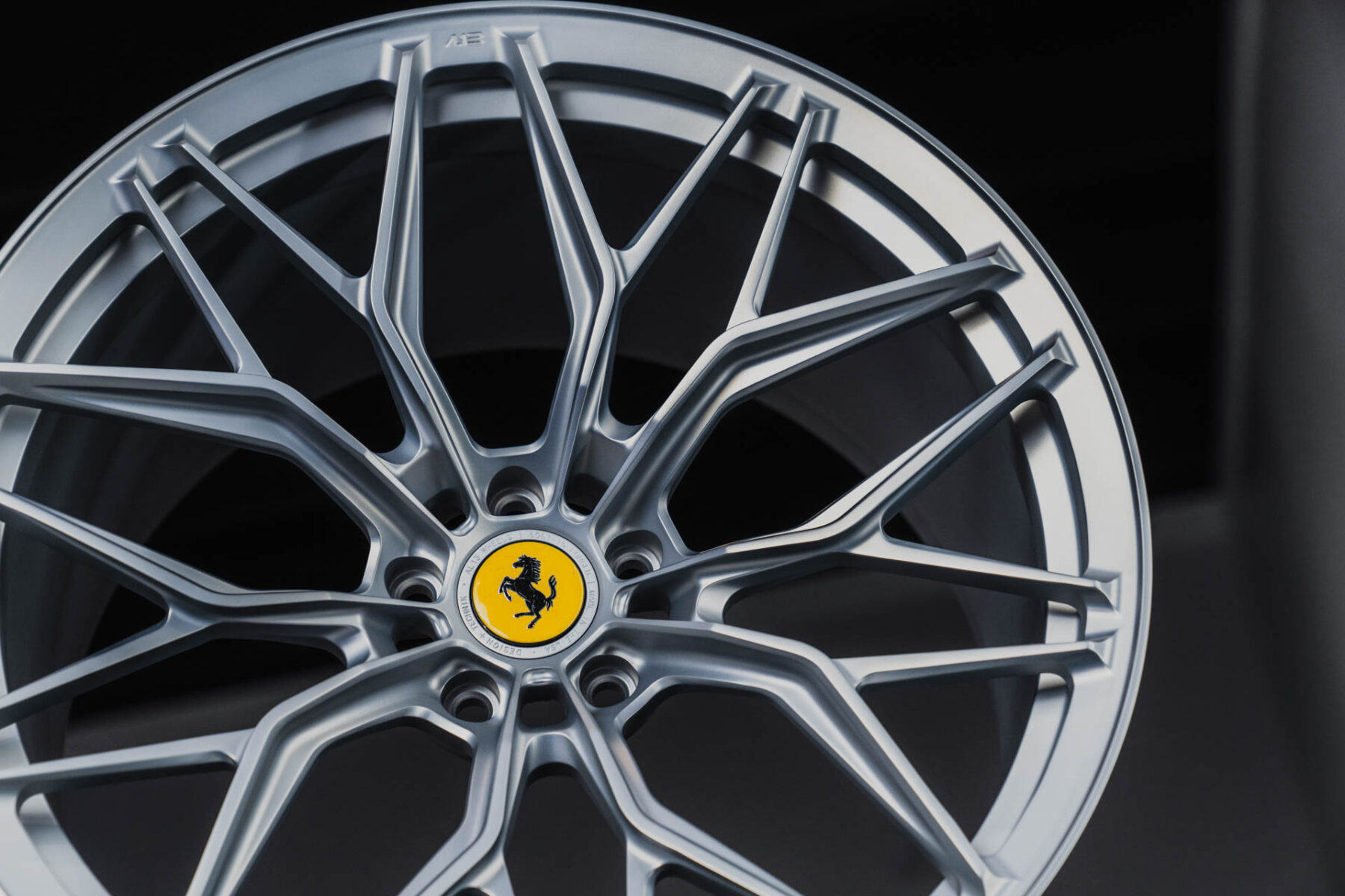 Felga AL13 Wheels R80