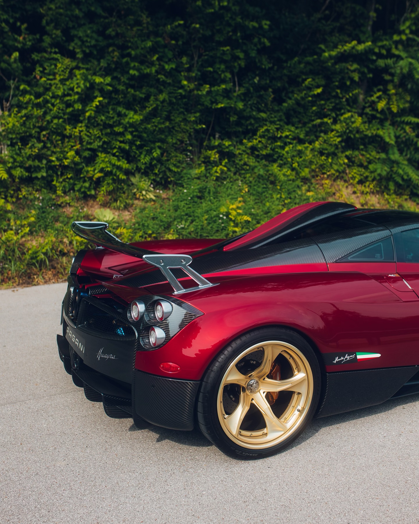 Pagani Hyuara na felgach AL13 Wheels R190