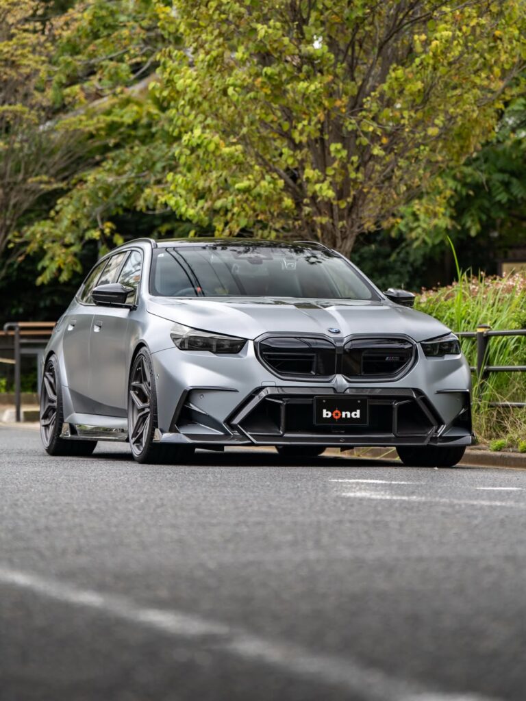 BMW G99 M5 – AL13 R70