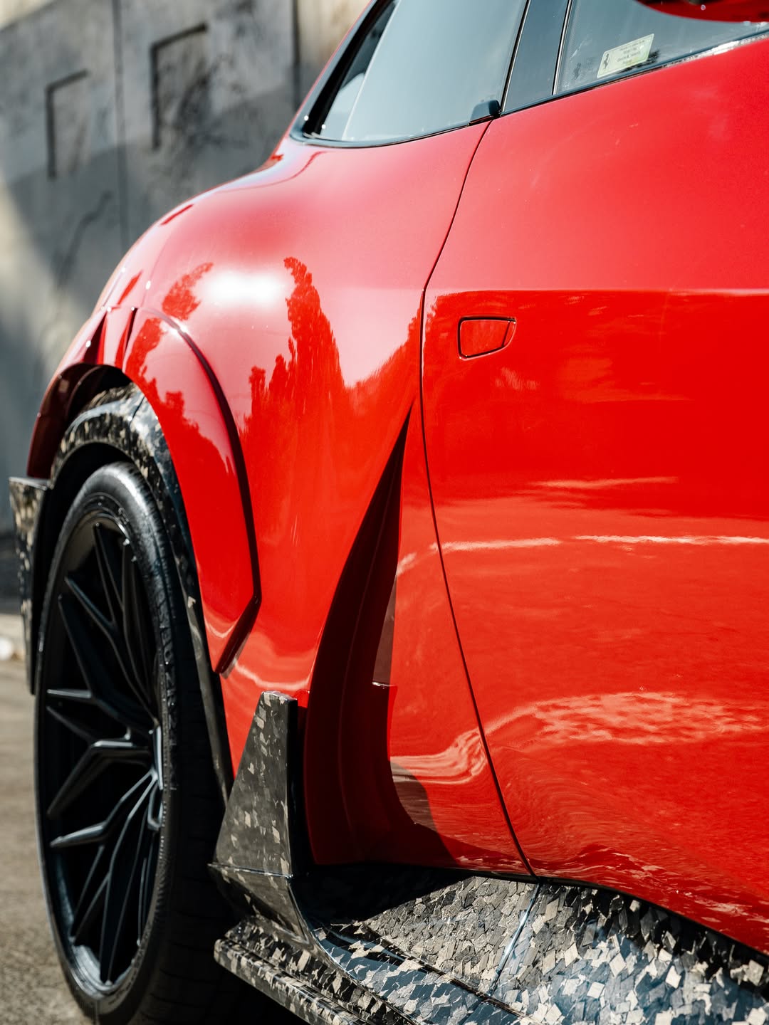 Ferrari Purosangue na felgach AL13 Wheels R80