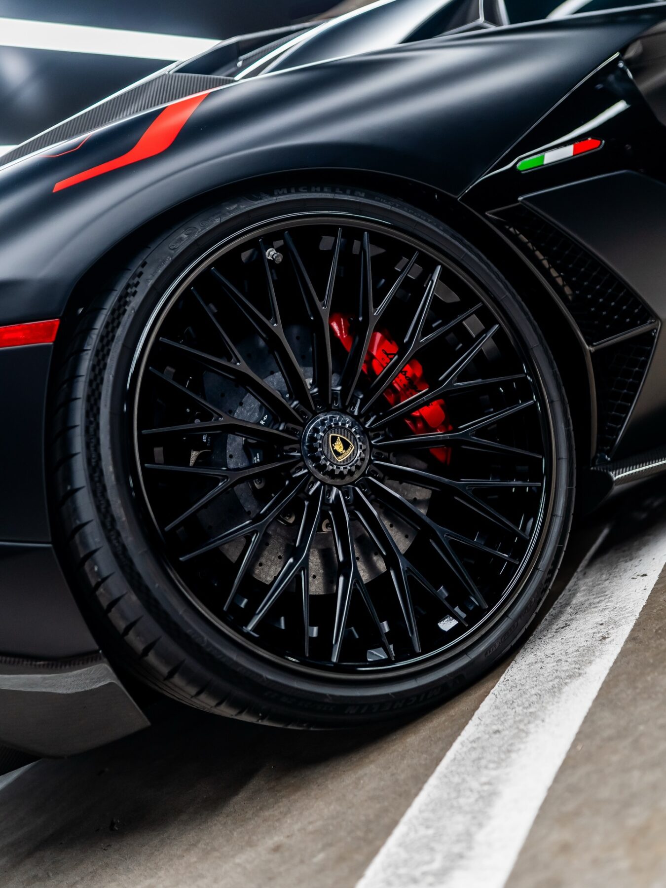 Lamborghini Aventador SVJ na felgach AL13 Wheels A060-R