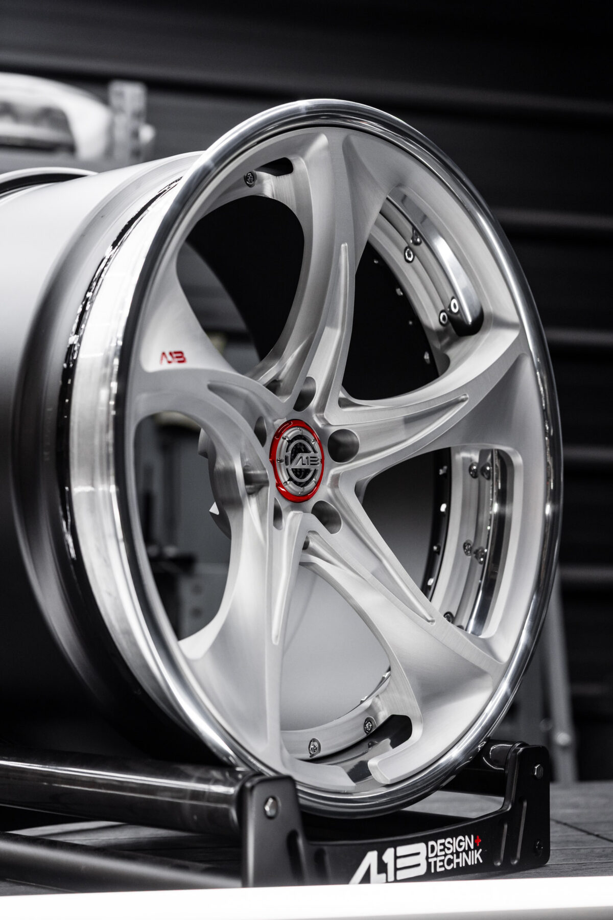 Felga AL13 Wheels R190